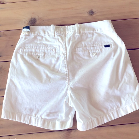 Abercrombie & Fitch White Twill Shorts Size 28 A & F - Picture 2 of 9